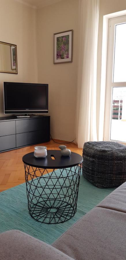 Apartments Marzic Đảo Pag Ngoại thất bức ảnh