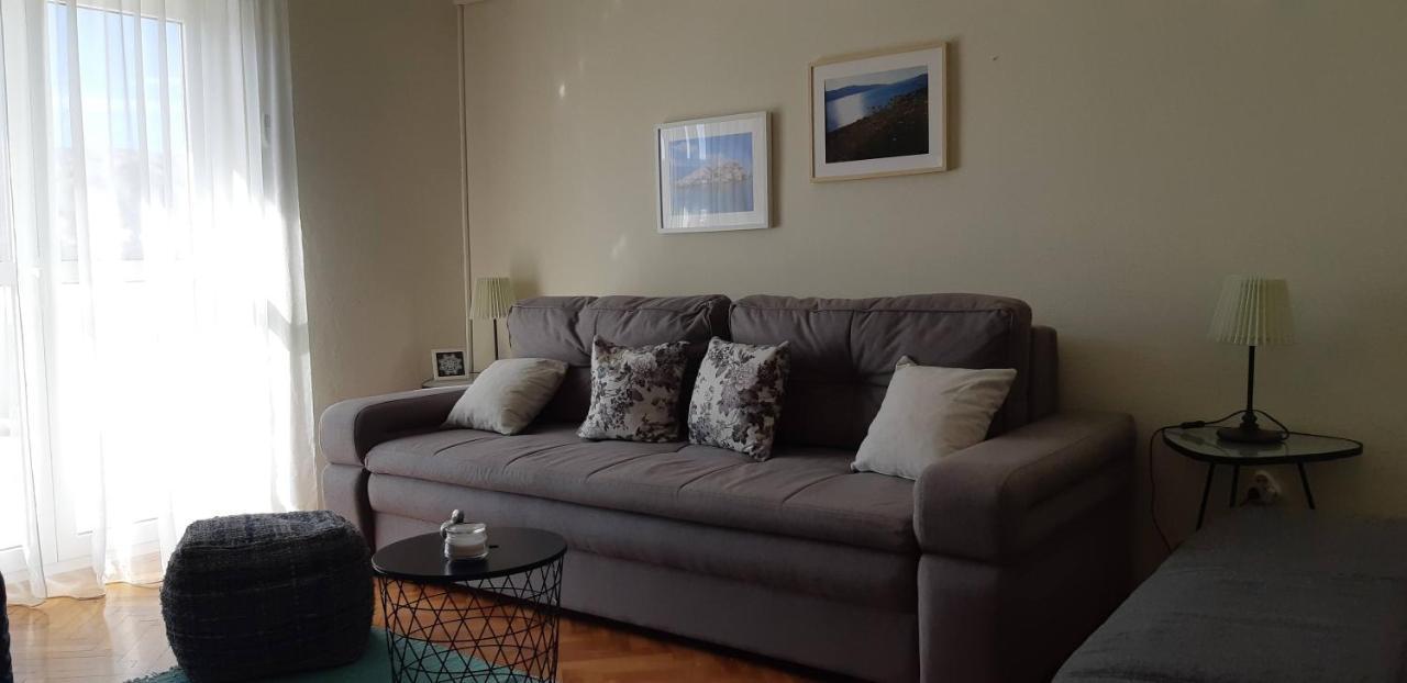 Apartments Marzic Đảo Pag Ngoại thất bức ảnh