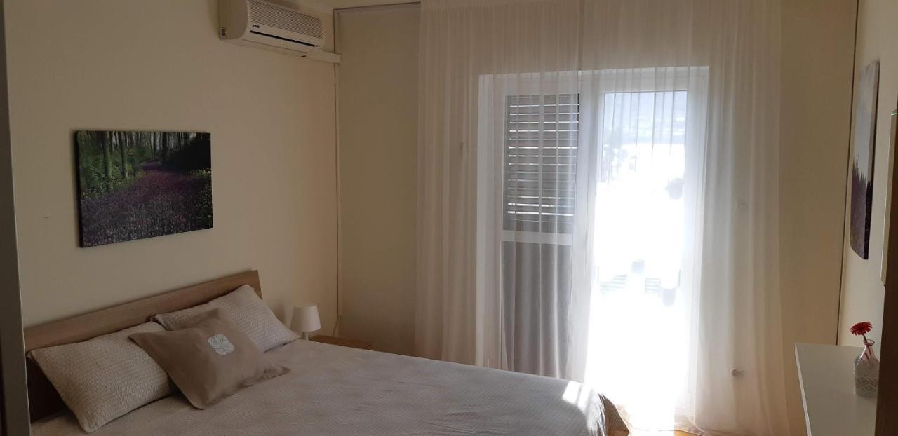 Apartments Marzic Đảo Pag Ngoại thất bức ảnh
