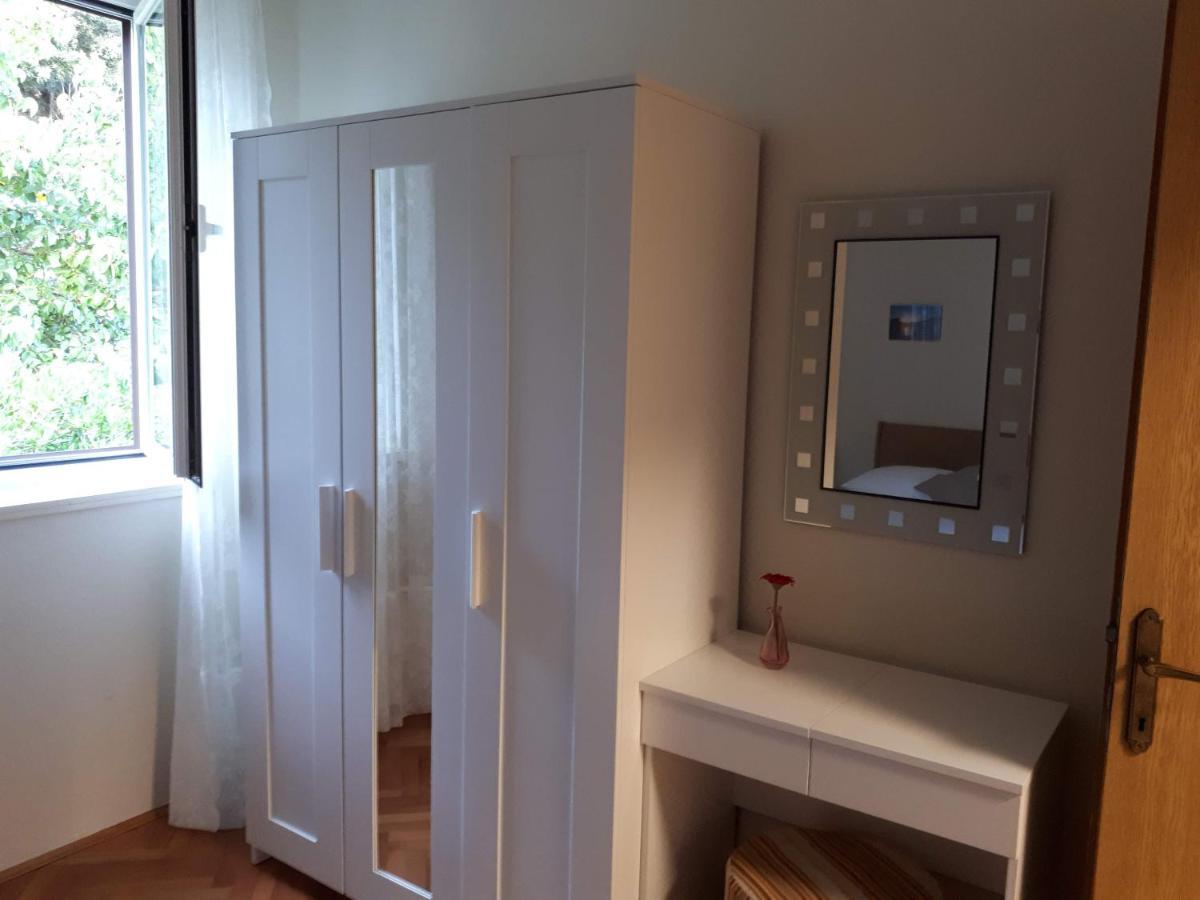 Apartments Marzic Đảo Pag Ngoại thất bức ảnh