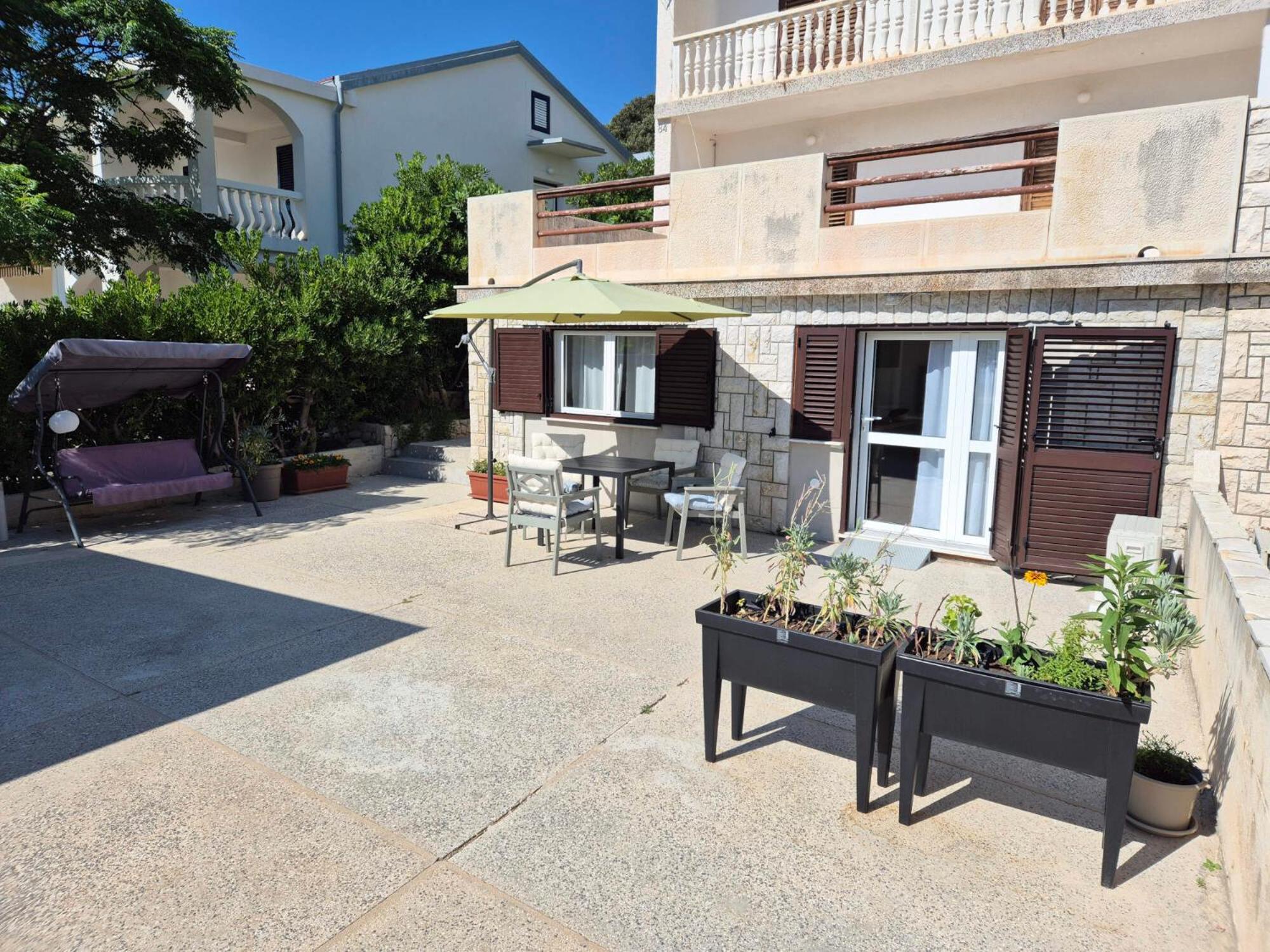 Apartments Marzic Đảo Pag Ngoại thất bức ảnh