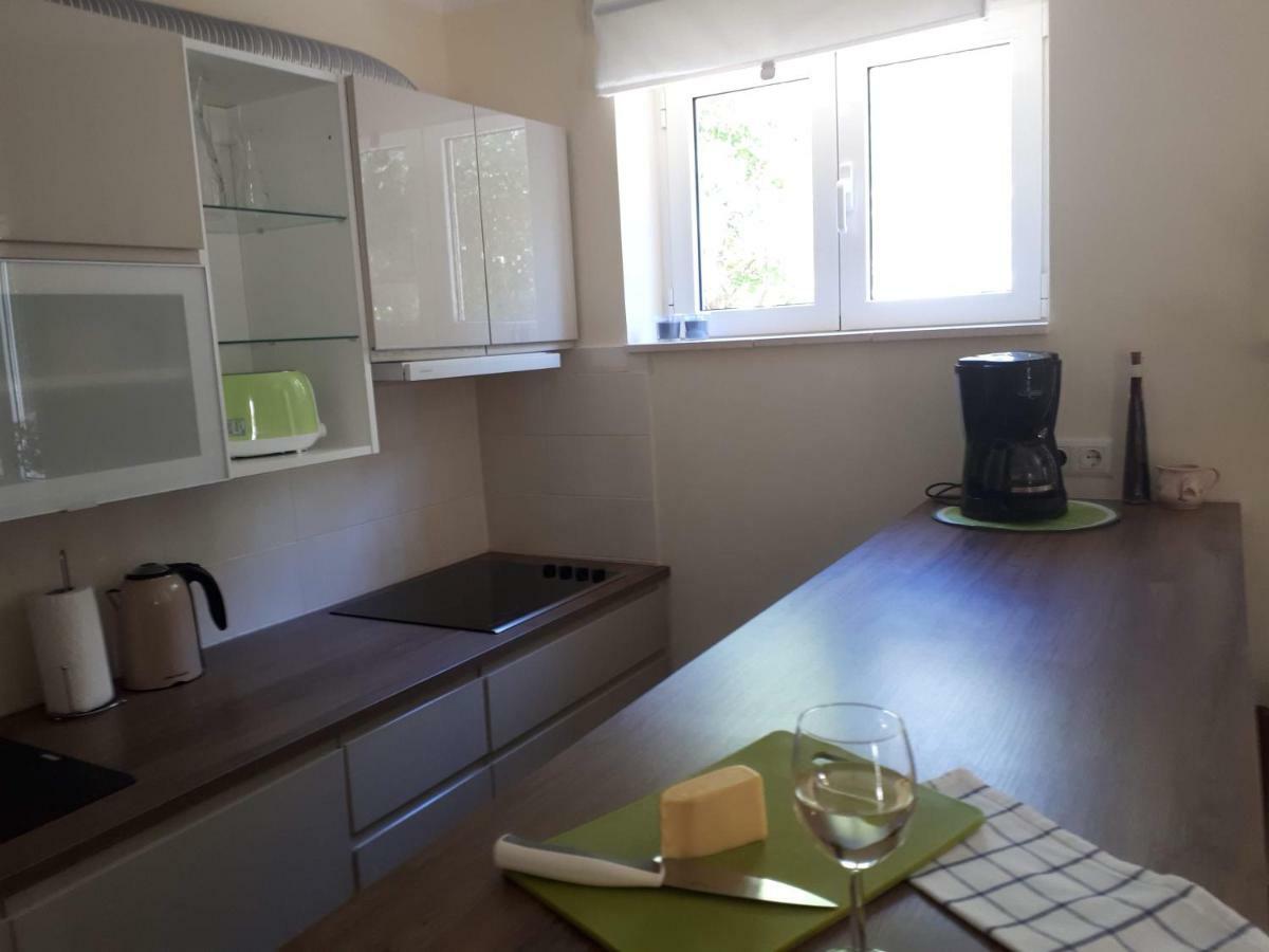 Apartments Marzic Đảo Pag Ngoại thất bức ảnh